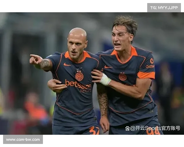 国际米兰客场5-0大胜十人萨索洛，迪马尔科助攻戴帽